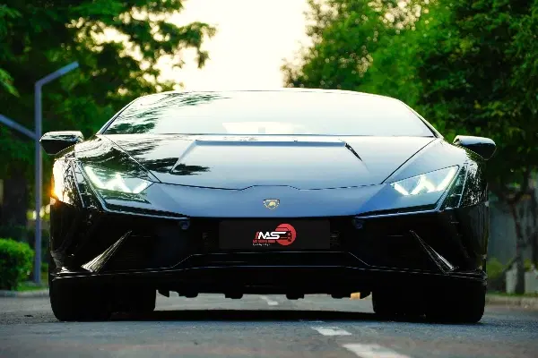 Lamborghini Huracan Tecnica